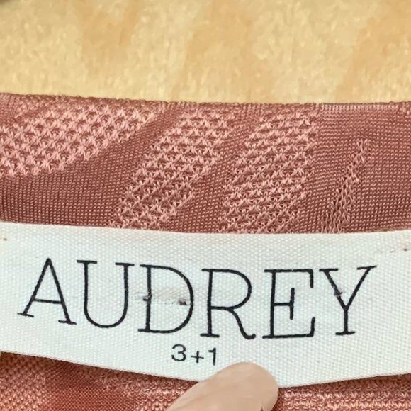 Audrey 3+1 Long Sleeve Twist Front Orange Crop Top - Picture 5 of 13